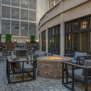 Hotel Fairfield & By Marriott Downtown Historic District, Savannah