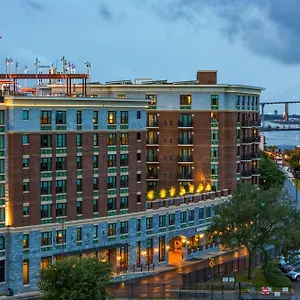 3* Hotel Homewood Historic District/riverfront